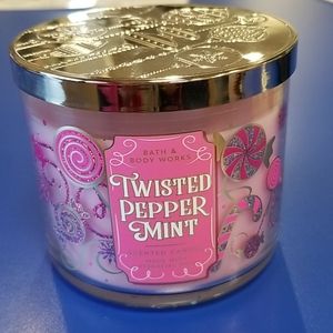 Twisted Peppermint 3 wick candle